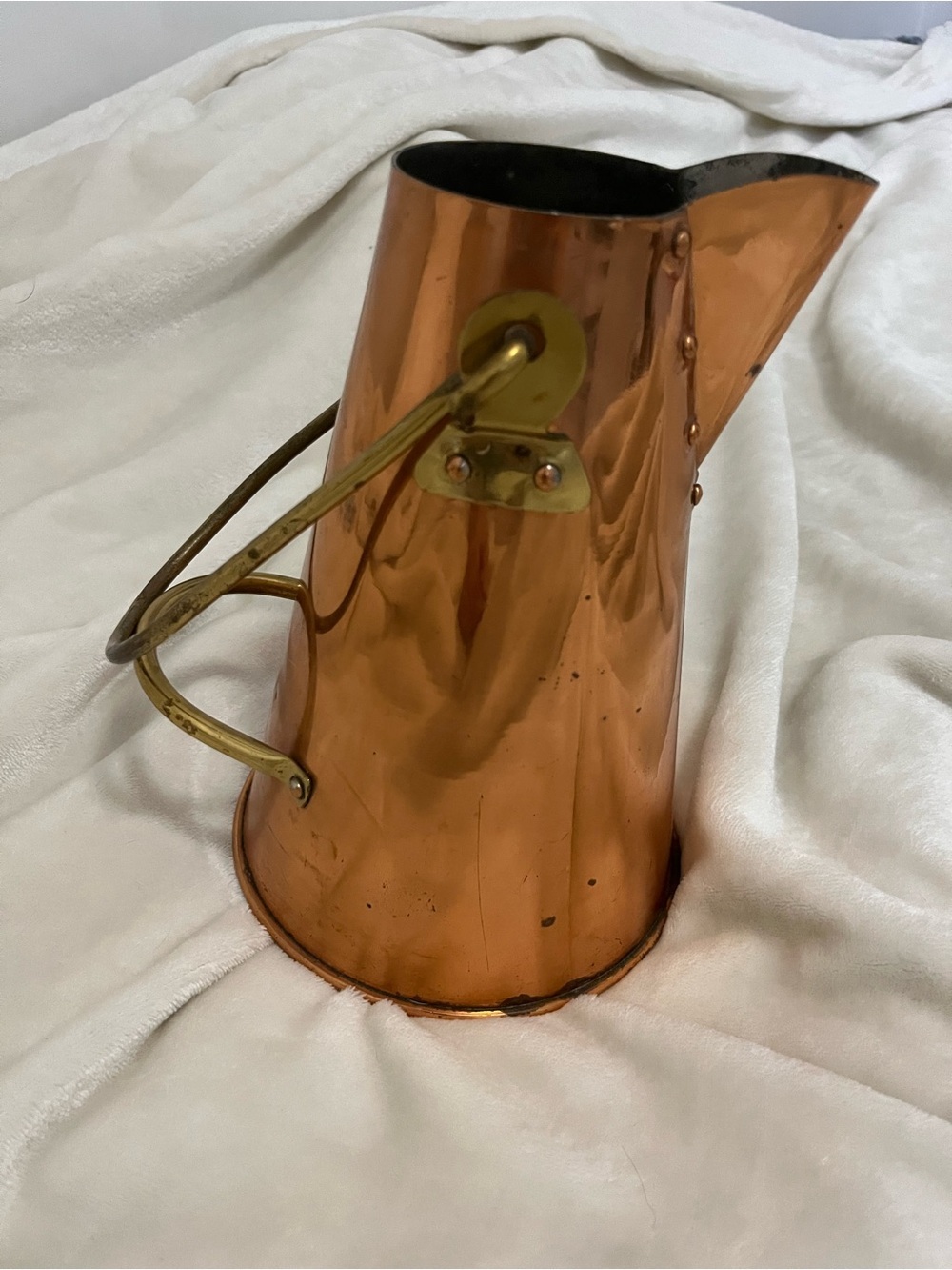 Copral Portugal Decorative Pitcher - Copper Home Accent